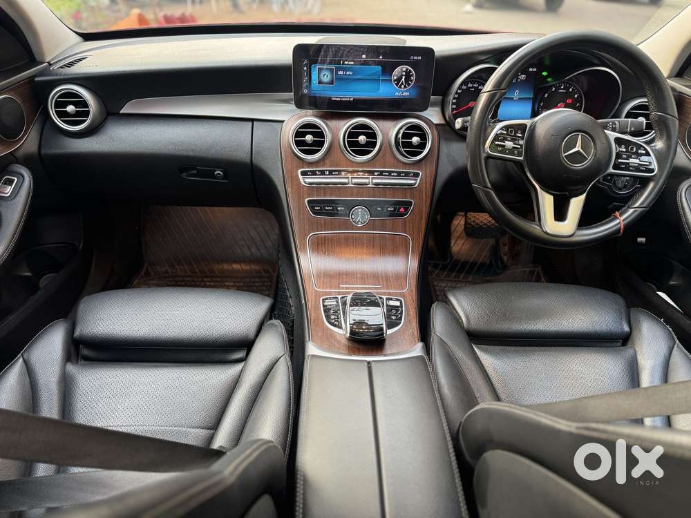 Mercedes-benz C-class C 200 Progressive, 2019, Cng & Hybrids