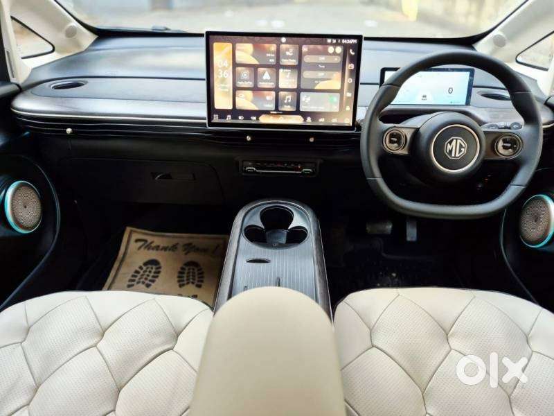 Mg Windsor Ev Essence Pro 2025