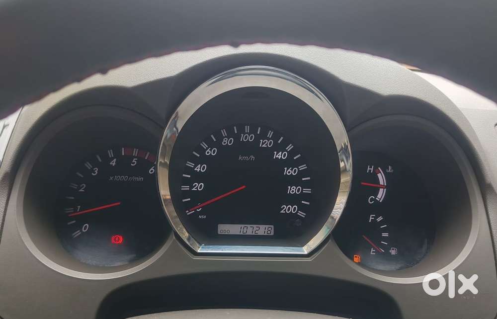 Toyota Fortuner 3.0 4x4 Manual, 2010, Diesel