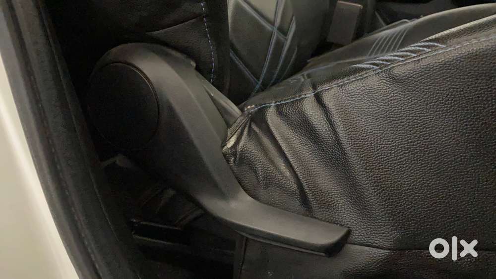 Maruti Suzuki Swift Lxi, 2018, Petrol