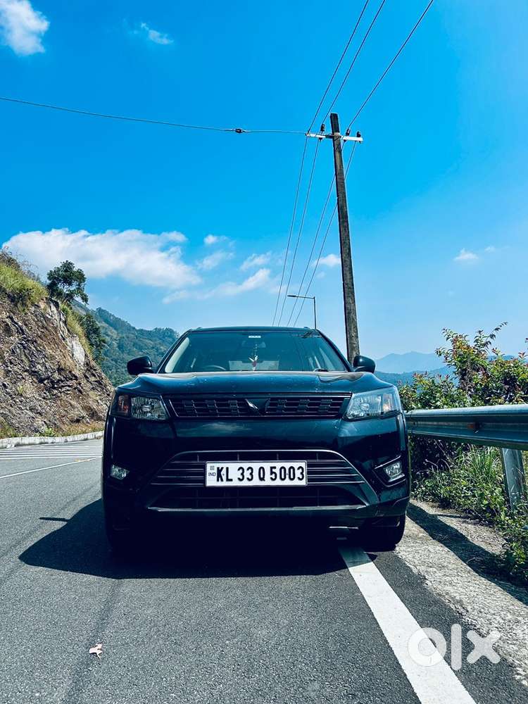 Mahindra Xuv300 Petrol 2023