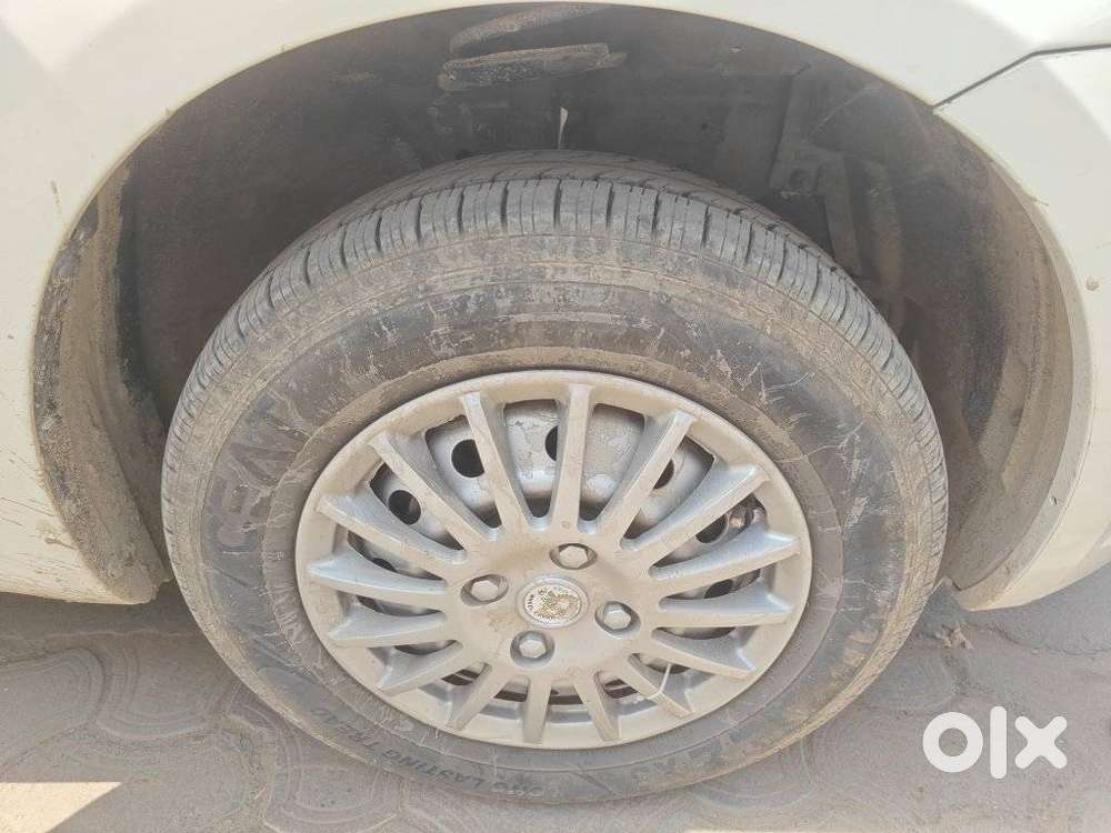 Maruti Suzuki Swift, 2013, Petrol