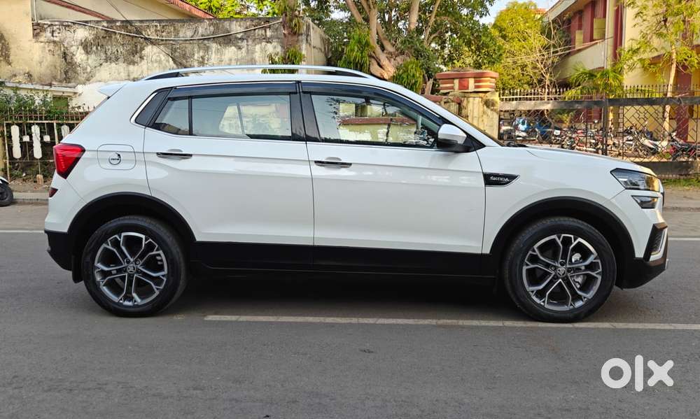 Skoda Kushaq 1.0 Tsi Active, 2023, Petrol