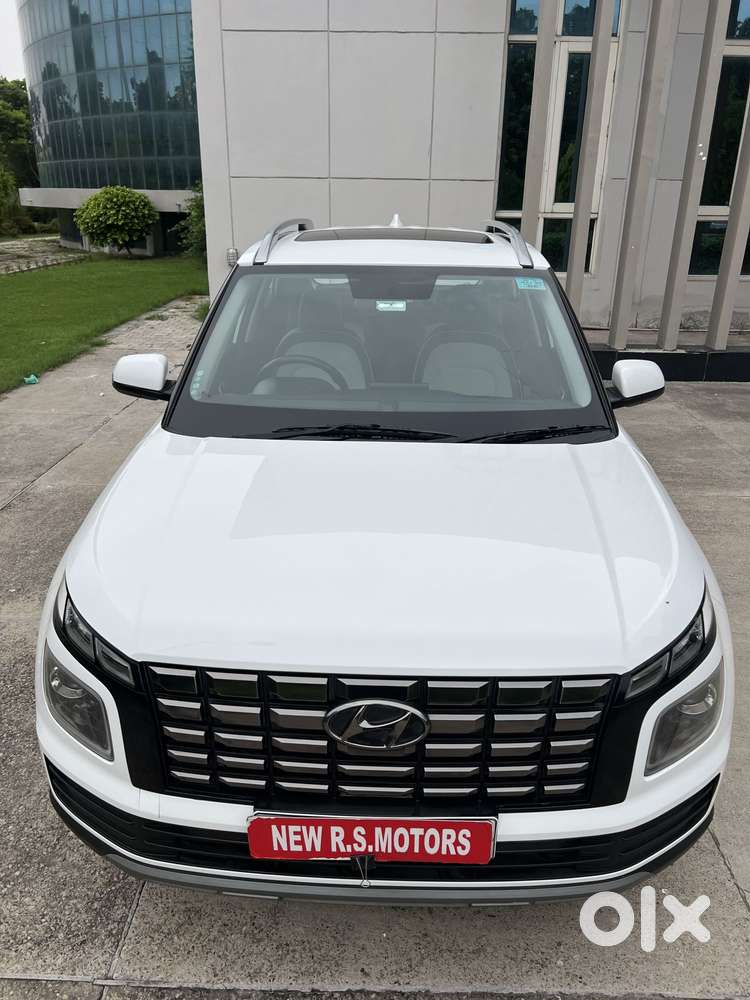 Hyundai Venue Sx Opt Turbo, 2022, Petrol