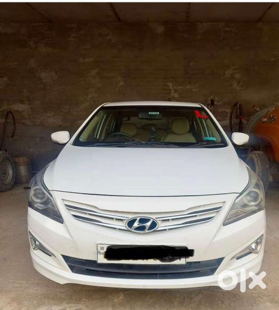 Hyundai Fluidic Verna 2015 Diesel Auto Well Maintained