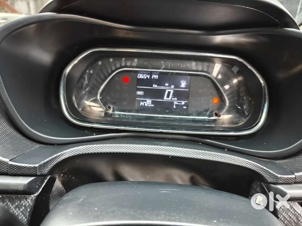 Tata Nexon 2024 Petrol Well Maintained