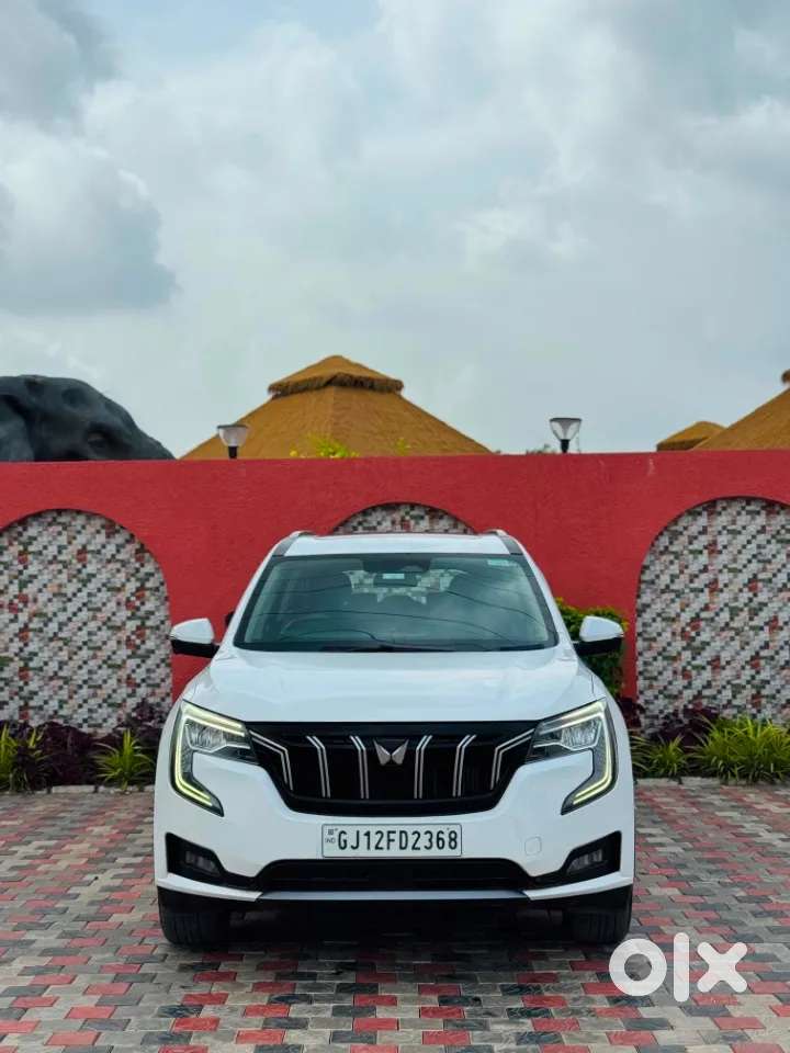 Mahindra Xuv700 2.2 Ax 7 Diesel Mt Luxury Pack Str, 2023, Diesel