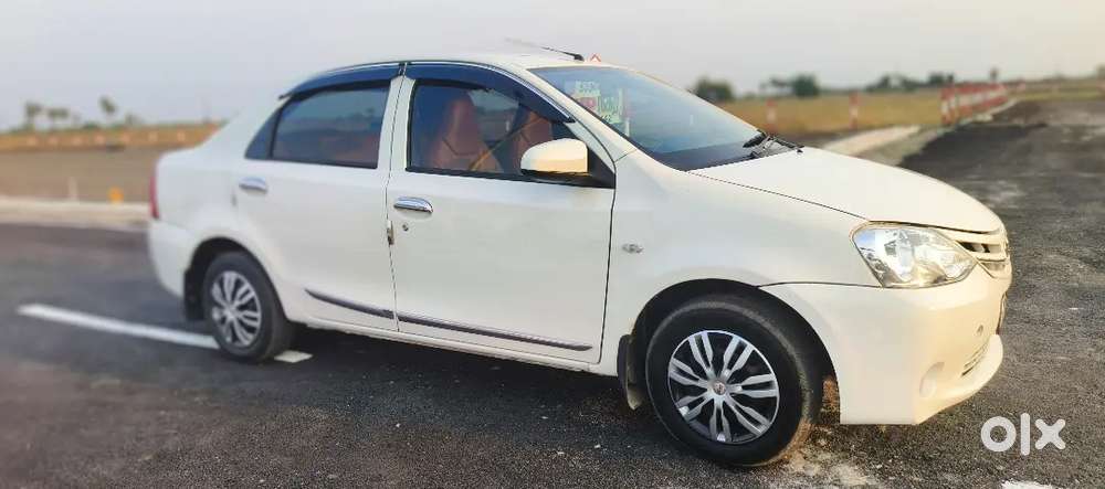 Toyota Etios 2011 Diesel 140000 Km Driven