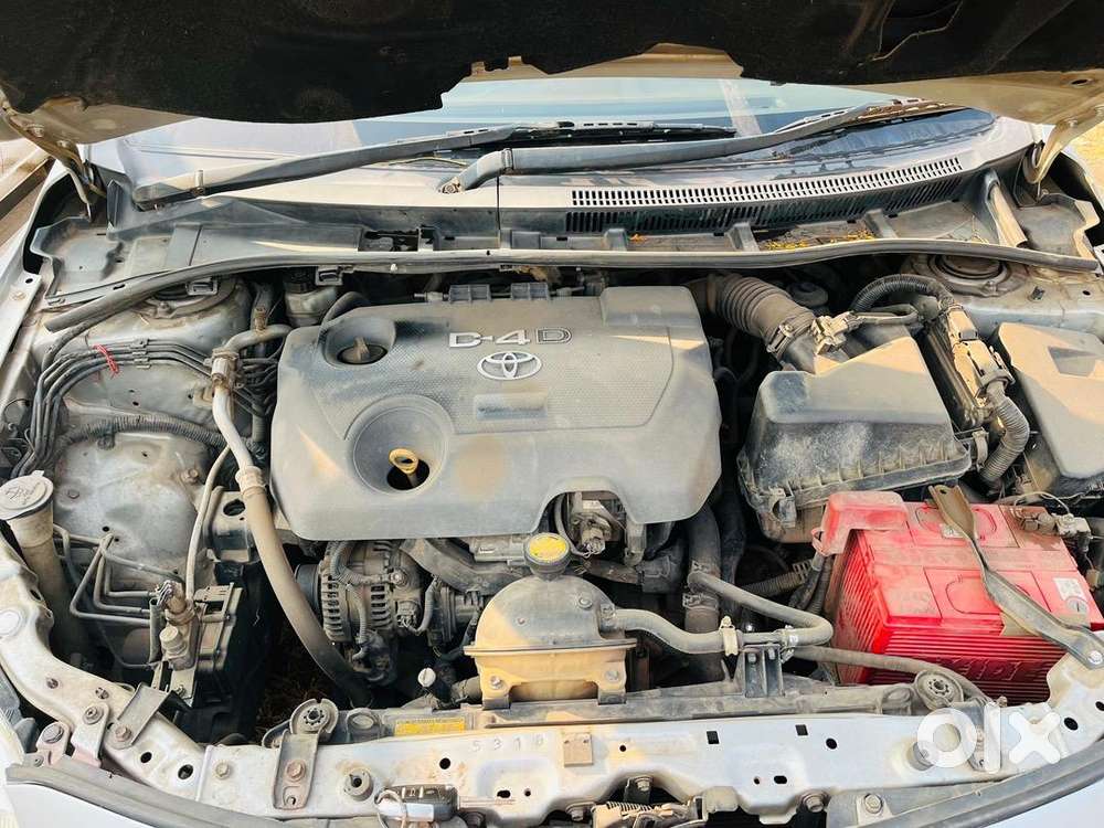 Toyota Corolla Altis 2010 Diesel Well Maintained