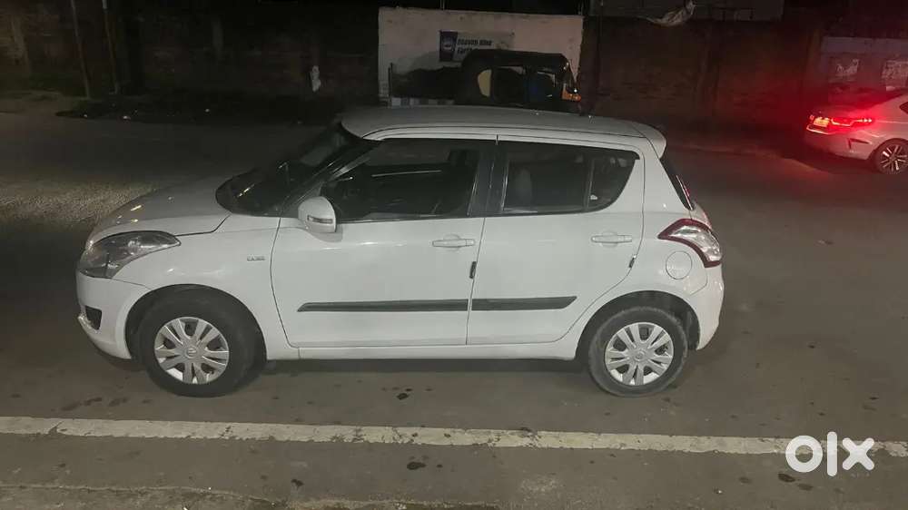 Maruti Suzuki Swift 2013 Diesel Well Maintained