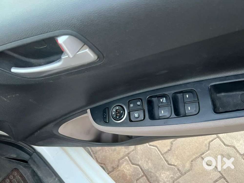 Hyundai Car 2015 Petrol Good Condition
