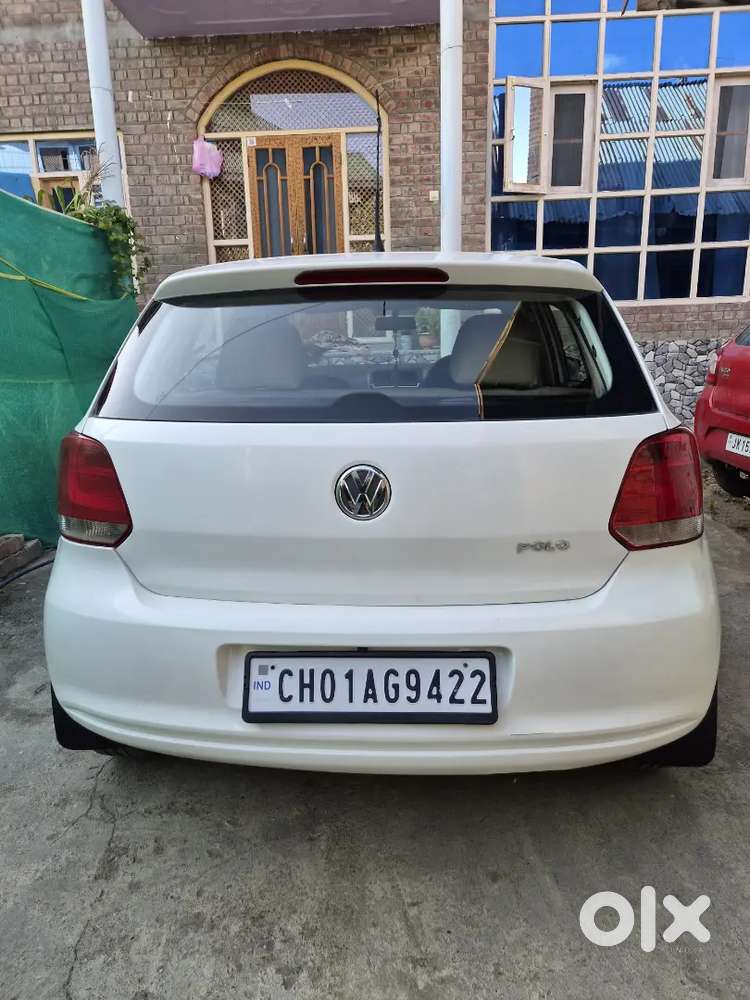 Volkswagen Polo Petrol Manual 2011