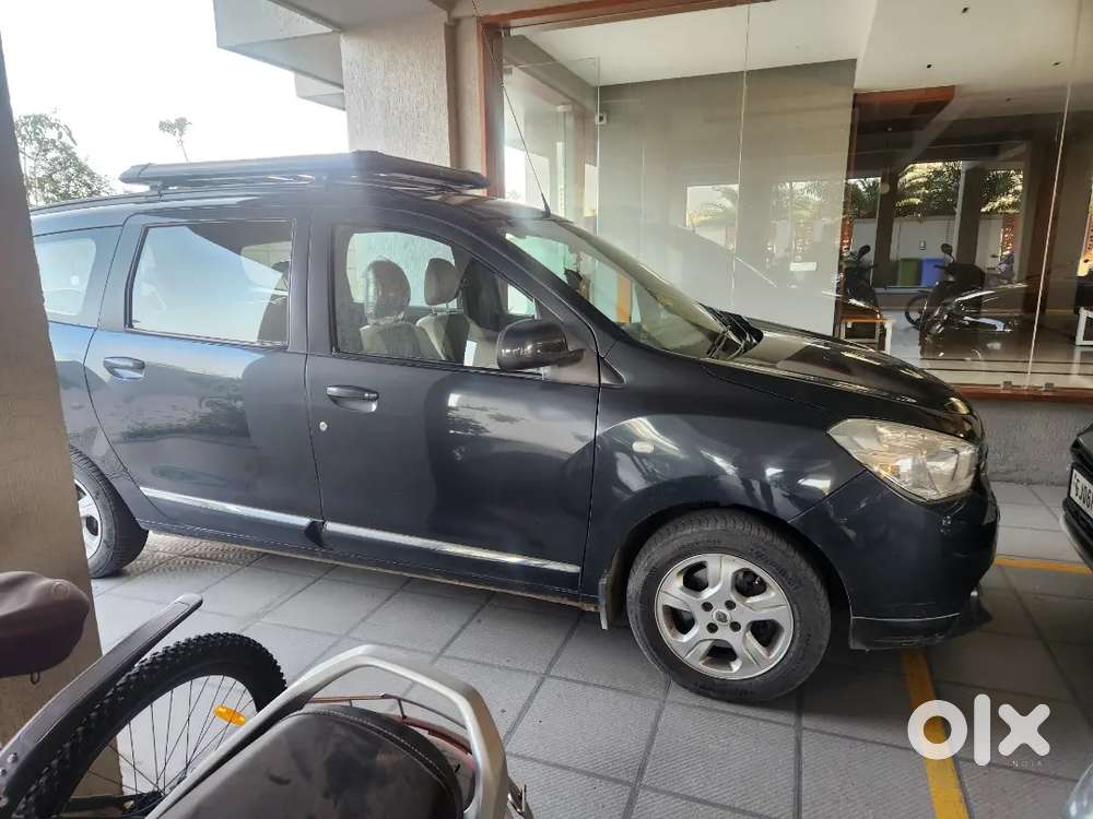 Renault Lodgy 8 Seater 2015 Diesel Well Maintained