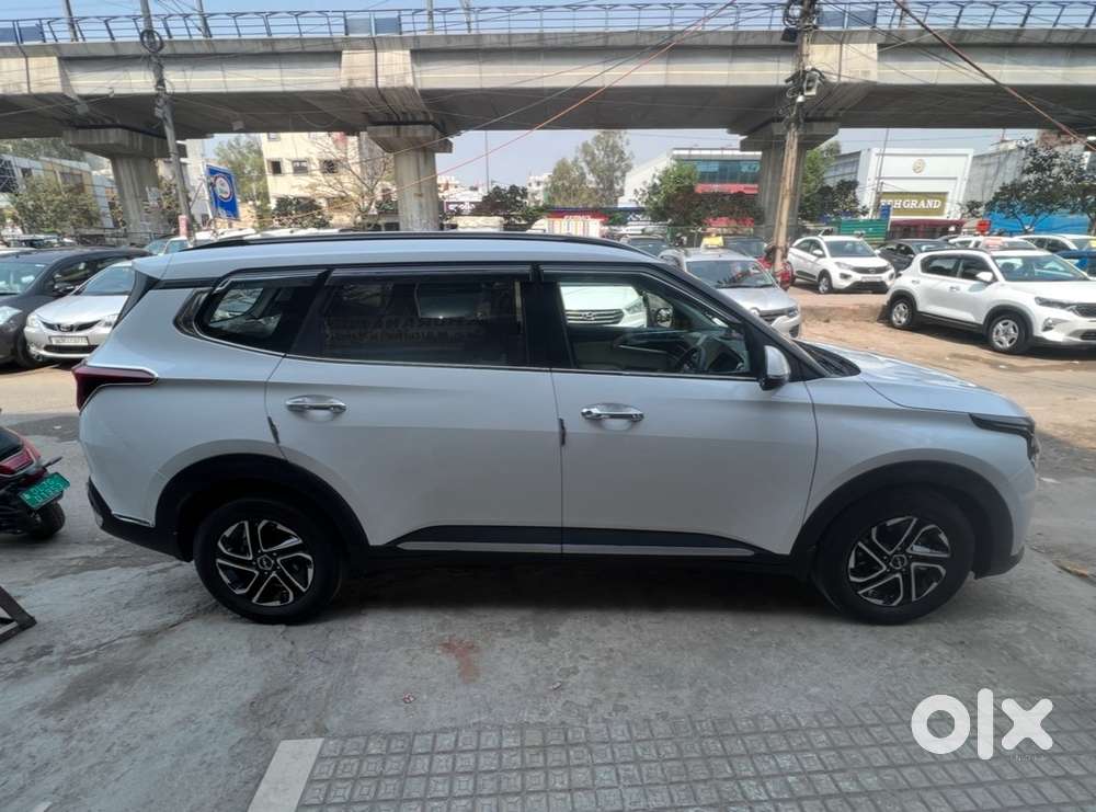 Kiacarens,2023,at,diesel, Luxury Plu ,sunroof, 48500 Km Driven