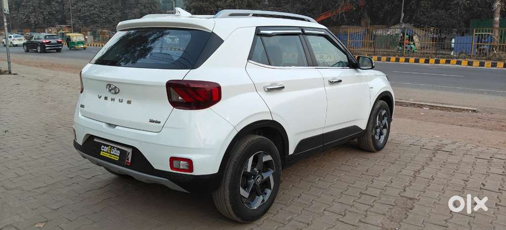 Hyundai Venue Sx+ At, 2019, Petrol