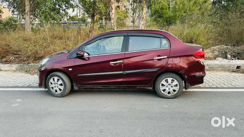 Honda Amaze 2015 S  51k Driven  Great Condition