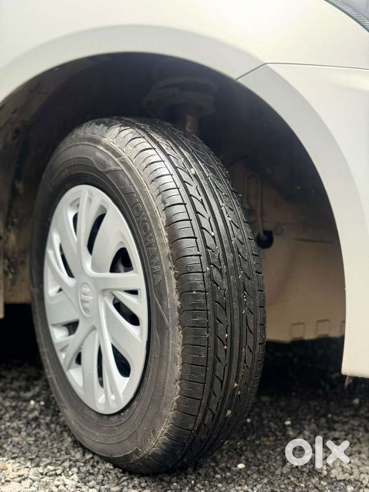 Maruti Suzuki Swift Dzire Vdi Bsiv, 2015, Diesel
