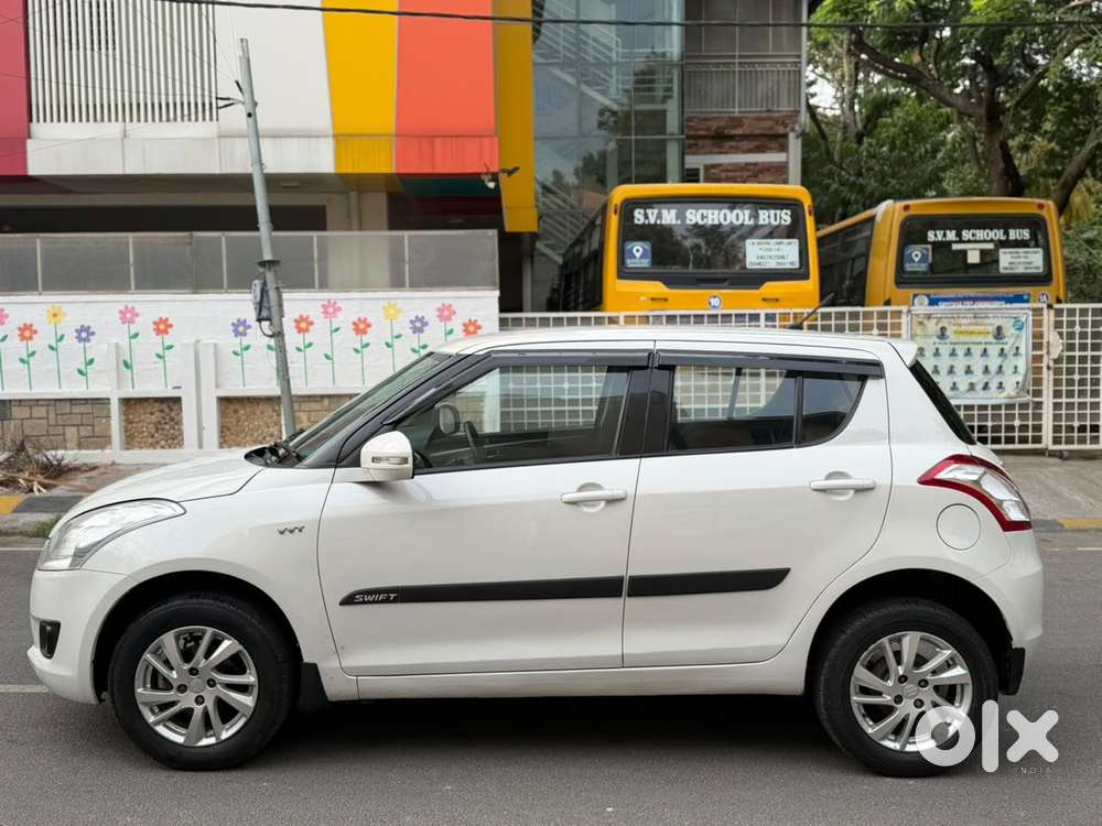 Maruti Suzuki Swift Zxi Plus, 2012, Petrol