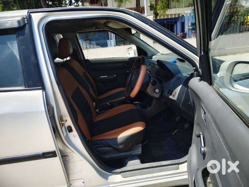 Maruti Suzuki Swift Lxi Option, 2006, Petrol
