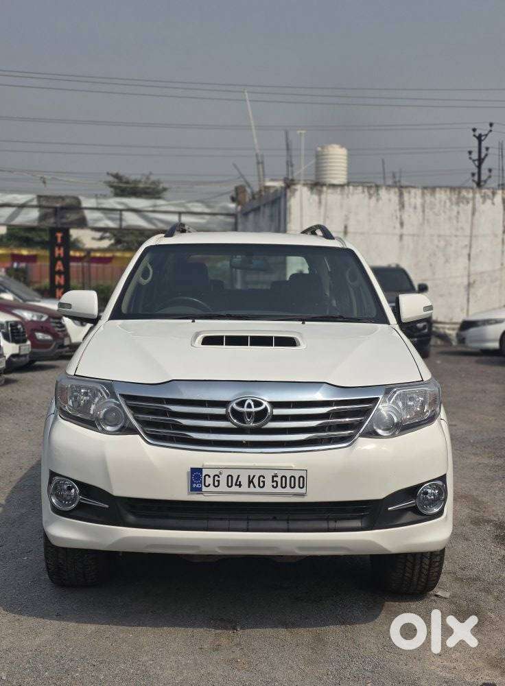 Toyota Fortuner 3.0 4x2 Mt, 2012, Diesel