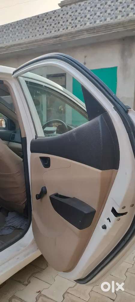 Hyundai Eon 2011 Petrol Well Maintained