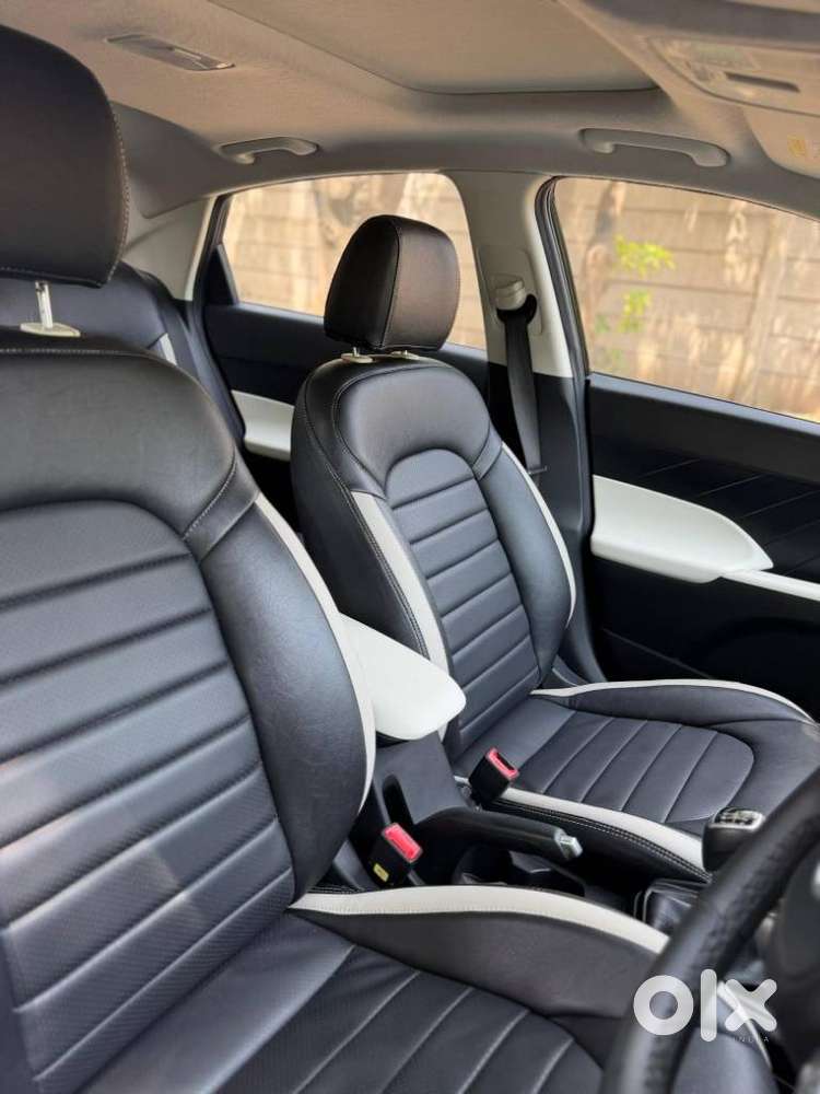Hyundai Verna 1.5 Sx Petrol Mt, 2023, Petrol