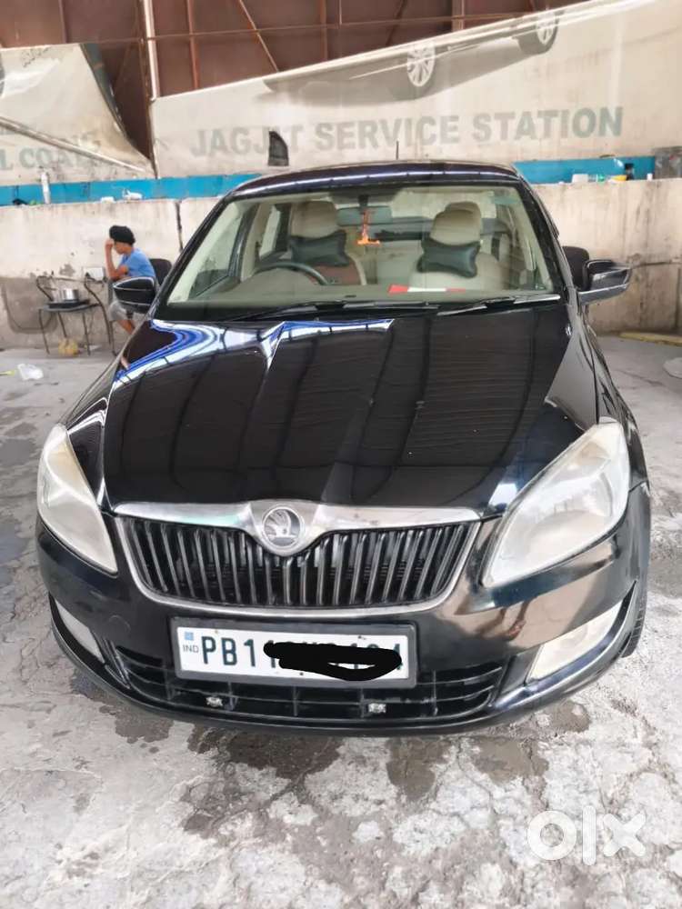 Good Car Family Car 100% Genuine Trusted Drive New Look