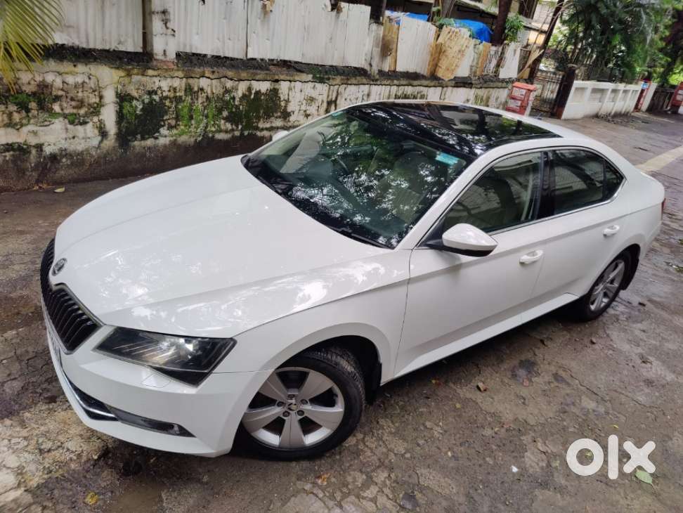 Skoda Superb Style 1.8 Tsi At, 2018, Petrol