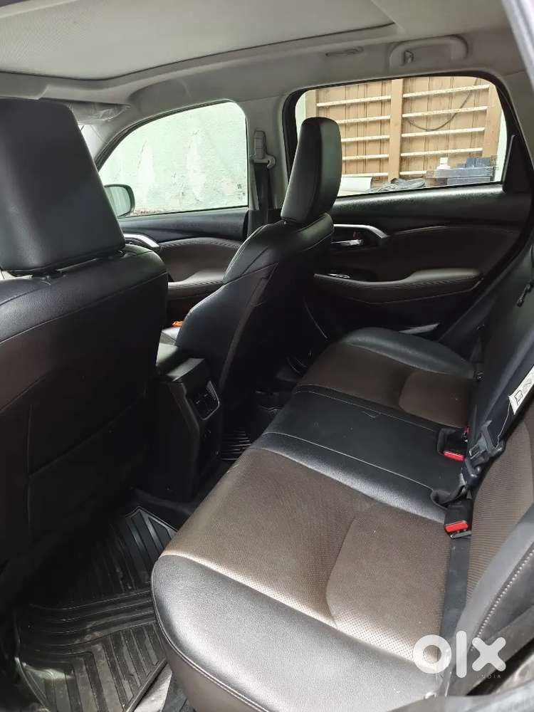 Toyota Hyryder Hybrid V Top End Model