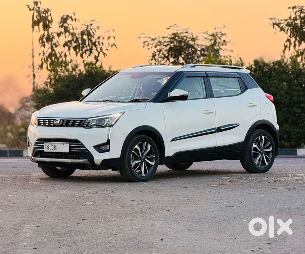 Mahindra Xuv300 W8 (o) 1.5 Diesel Amt, 2020, Diesel