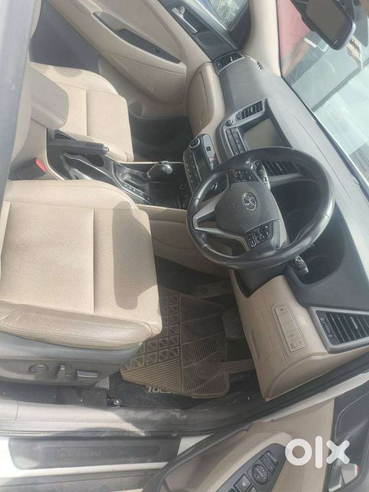 Hyundai Tucson 2.0 Dual Vtvt 2wd At Gl Opt, 2017, Petrol