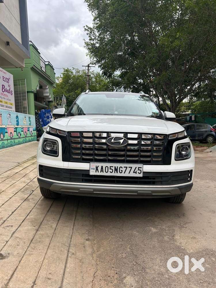 Hyundai Venue S Turbo, 2023, Petrol