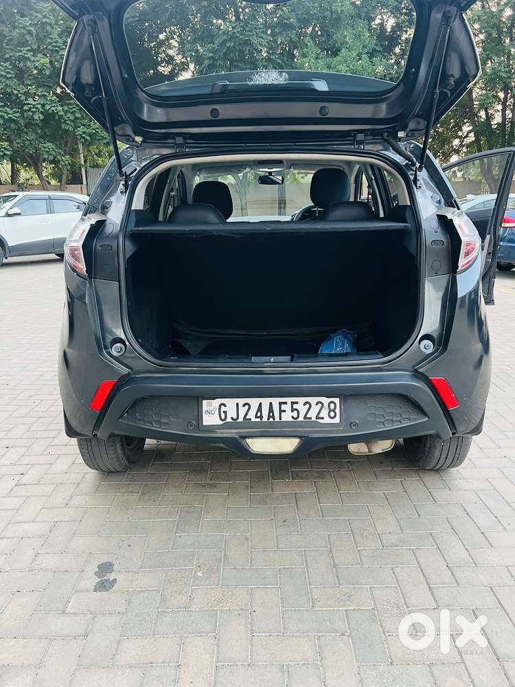 Tata Nexon 1.2 Revotron Xm Plus (s), 2019, Petrol