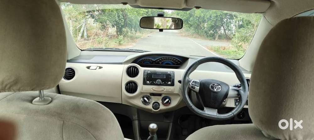 Toyota Etios Vx Limited Edition, 2015, Petrol