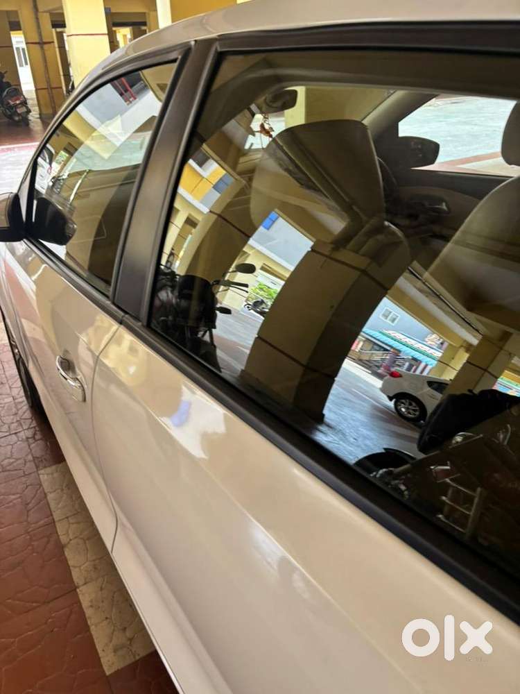 Volkswagen Ameo 2017 Petrol 62000 Km Driven