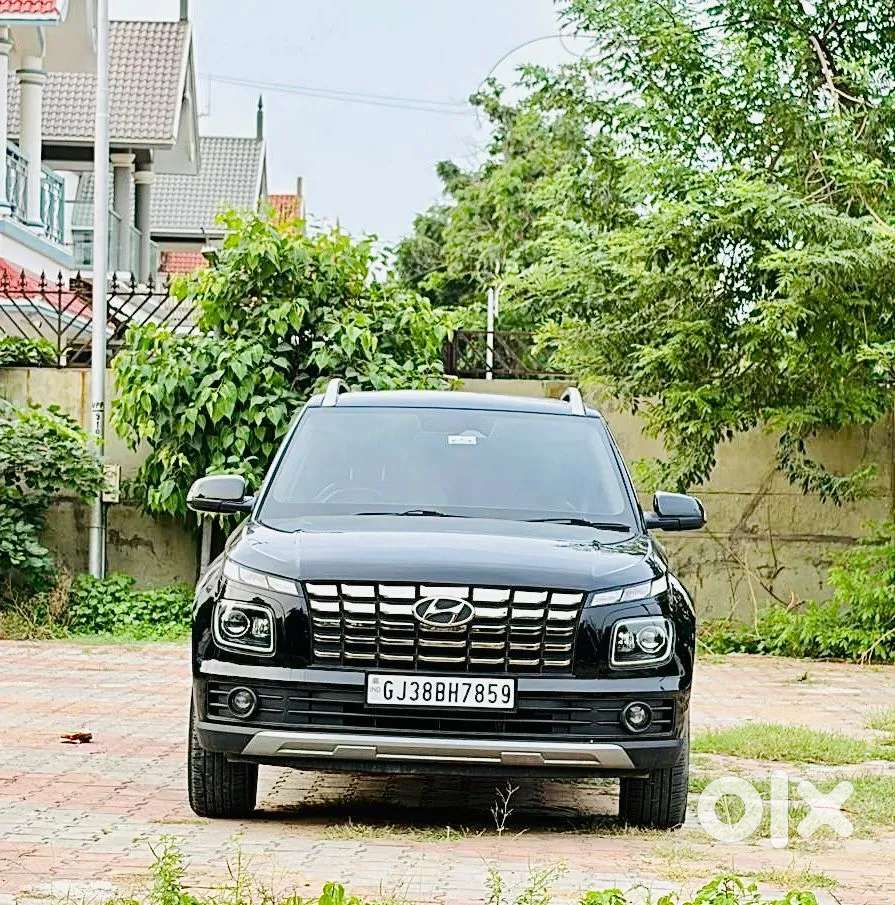 Hyundai Venue Sx (o) Mt 1.5 Diesel, 2024, Diesel