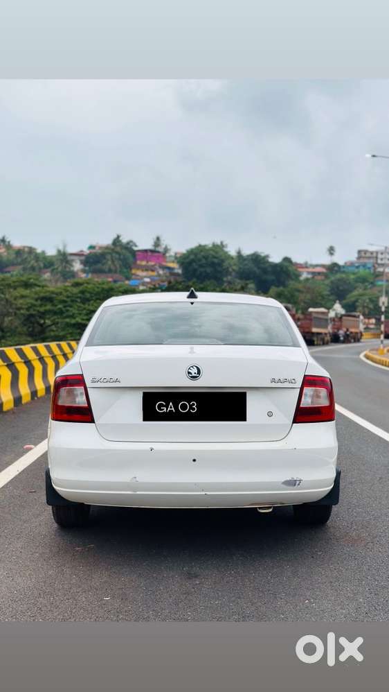 Skoda Rapid 2013 Petrol
