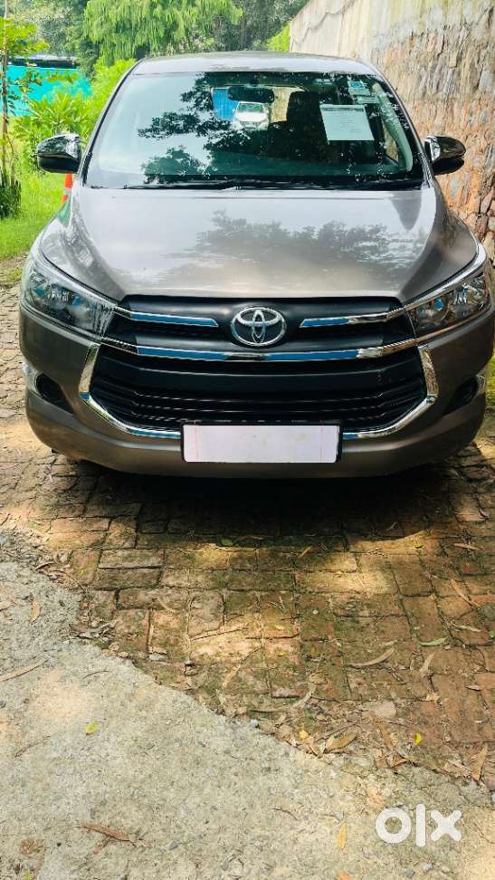 Toyota Innova Crysta 2.8 Gx At, 2018, Diesel