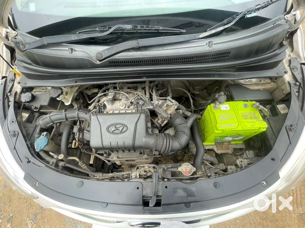 Hyundai I10 Sportz, 2015, Petrol