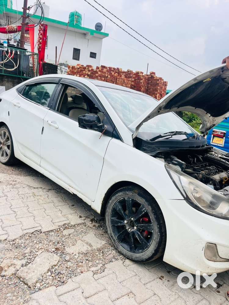 Hyundai Verna 2013 Petrol