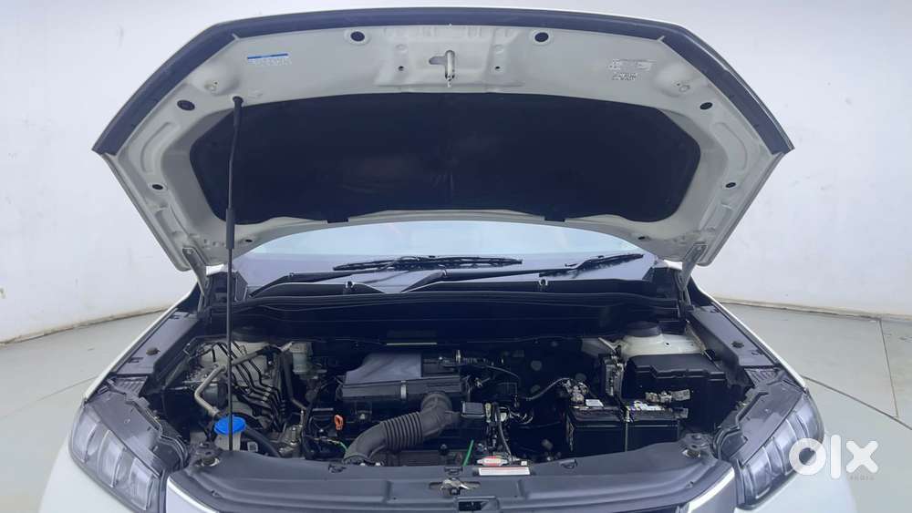 Maruti Suzuki Grand Vitara 1.5 Zeta Smart Hybrid At, 2023, Petrol