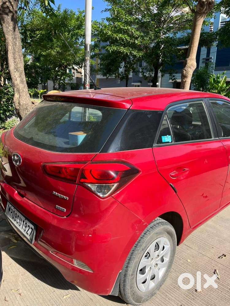Hyundai I20 2016 Petrol Well Maintained  65174 Driven