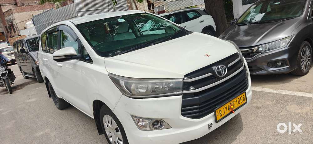 Toyota Innova Crysta 2.4 G Mt, 2017, Diesel