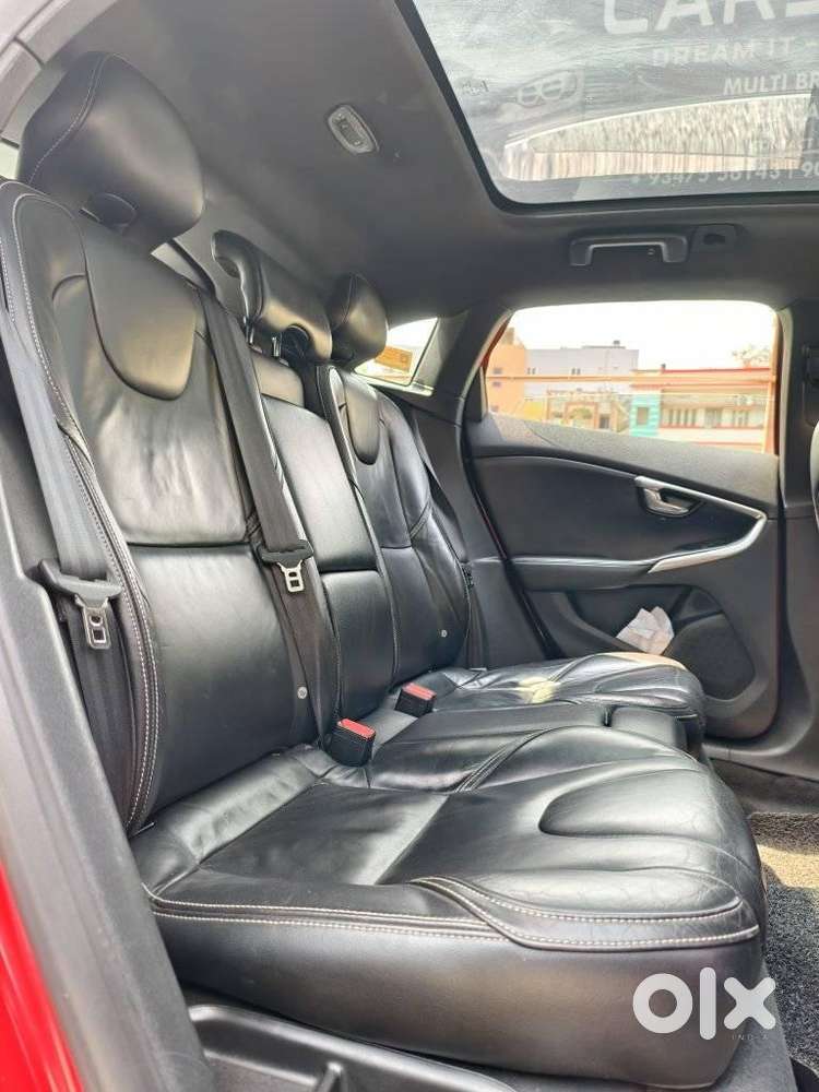 Volvo V40 D3 R Design, 2018, Diesel