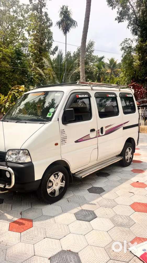 Maruti Suzuki Eeco 2015 Petrol 126500 Km