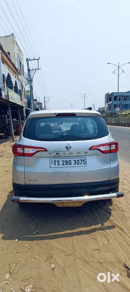Renault Triber 2023 Petrol Well Maintained