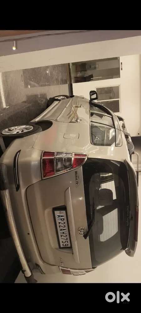 Toyota Innova 2012 Diesel Well Maintained