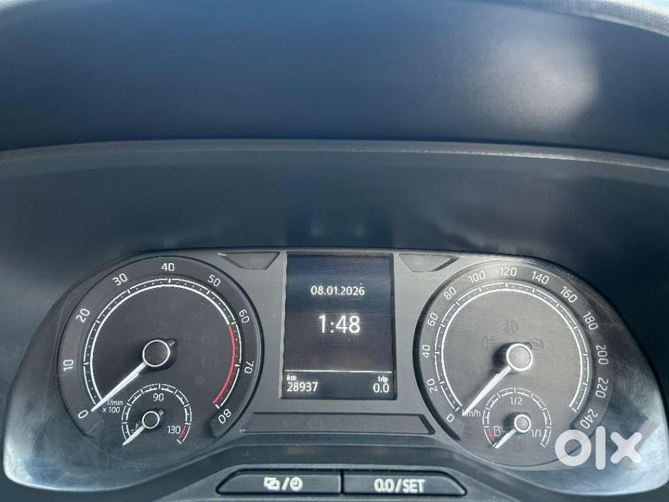 Skoda Kushaq Ambition 1.5l Tsi Mt, 2023, Petrol