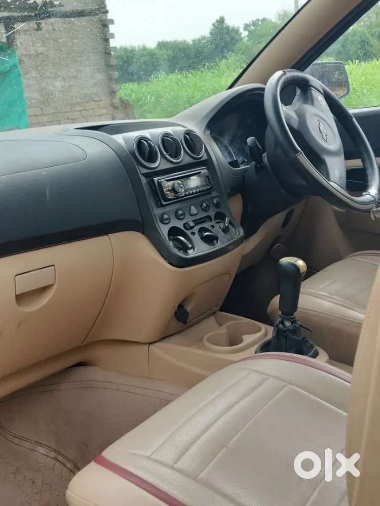 Chevrolet Enjoy Tcdi 2014 8-seater Manual
