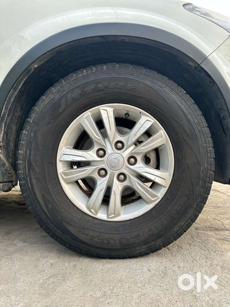 Mahindra Ssangyong Rexton Rx7, 2017, Diesel